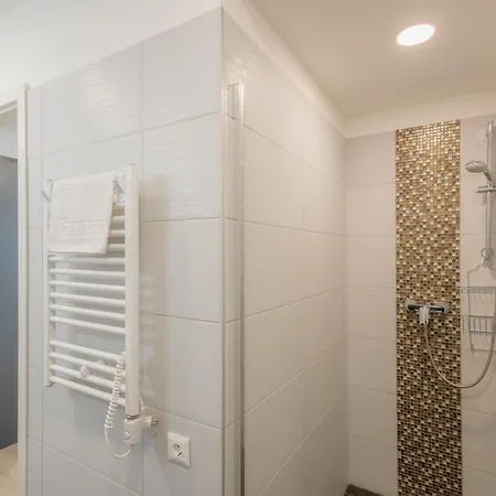 Pisztacia Apartman By Bltn שיופוק