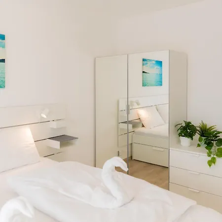 דירה Pisztacia Apartman By Bltn שיופוק